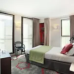 Eiffel Capitol 3*