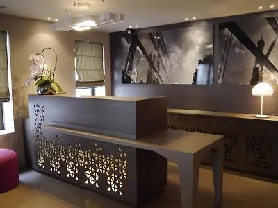 Eiffel Capitol 3* Παρίσι