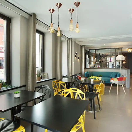 Eiffel Capitol 3* Paris