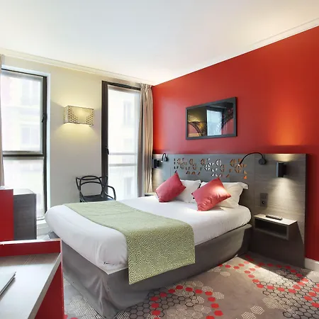 Eiffel Capitol Otel 3*