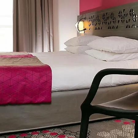 Hotel Eiffel Capitol Paris