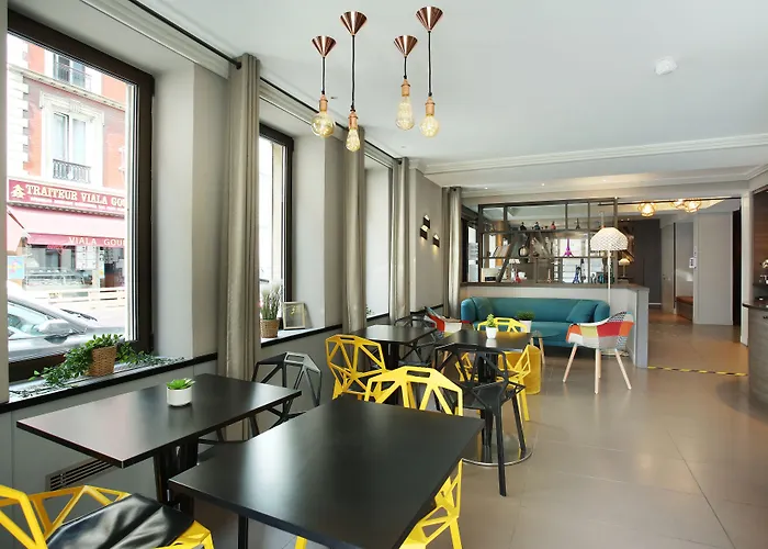 Eiffel Capitol 3* Parijs