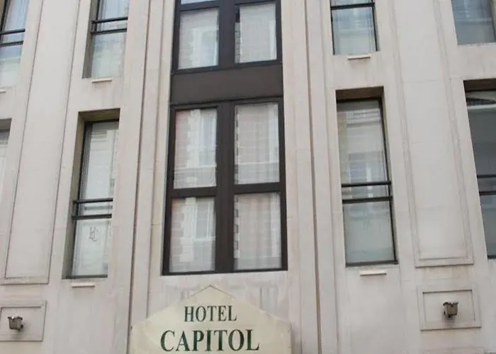 Eiffel Capitol Hotel Parigi