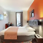 Eiffel Capitol Hotel París
