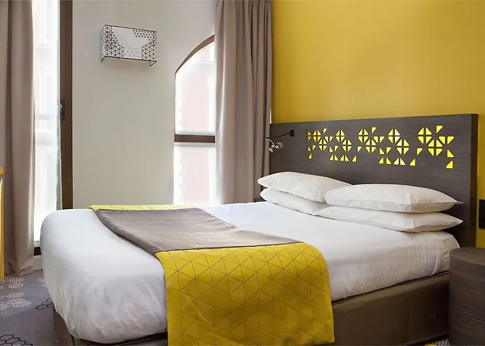 Eiffel Capitol 3* Párizs