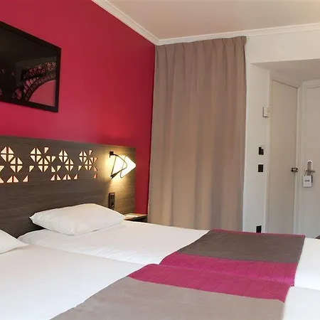 Hotel Eiffel Capitol Paris