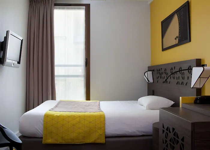 Hotel Eiffel Capitol